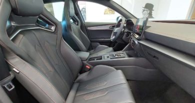 CUPRA Formentor CUPRA Formentor VZ5 390 CV edizione limitata: in pronta consegna per te da Jolly Motor CUPRA Formentor VZ interni anteriori sedili