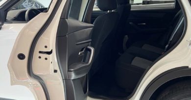 Mazda CX-60: 100 km con meno di 5 lt di carburante. Scopri il turbodiesel di nuova concezione Mazda CX portiera posteriore