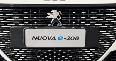 Peugeot e-208 in pronta consegna con extra sconto da Jolly Automobili Peugeot e frontale
