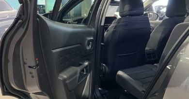 Citroën C5 Aircross km 0 in pronta consegna Citroën C Aircross portiera posteriore