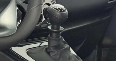 Lancia Ypsilon: fino al 31 Ottobre tua da Lancia Ypsilon particolare interni anteriori cambio