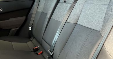 Range Rover Velar: fino al 29 febbraio 2024 tua da 550 euro al mese Range Rover Velar nuova pronta consegna