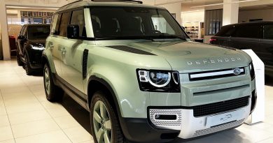 Land Rover Defender Land Rover Defender