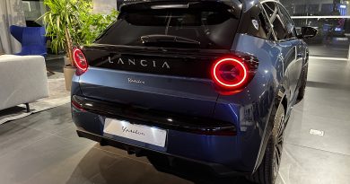 Lancia Ypsilon Nuova Lancia Ypsilon edizione limitata Cassina: il piacere di guidare in un salotto di design Nuova Lancia Ypsilon