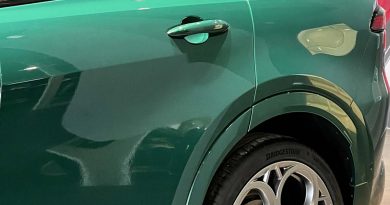 Alfa Romeo Tonale profilo laterale posteriore