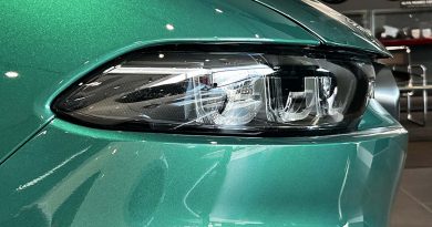 Alfa Romeo Tonale faro anteriore vista laterale