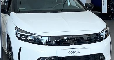 Opel Corsa anteriore