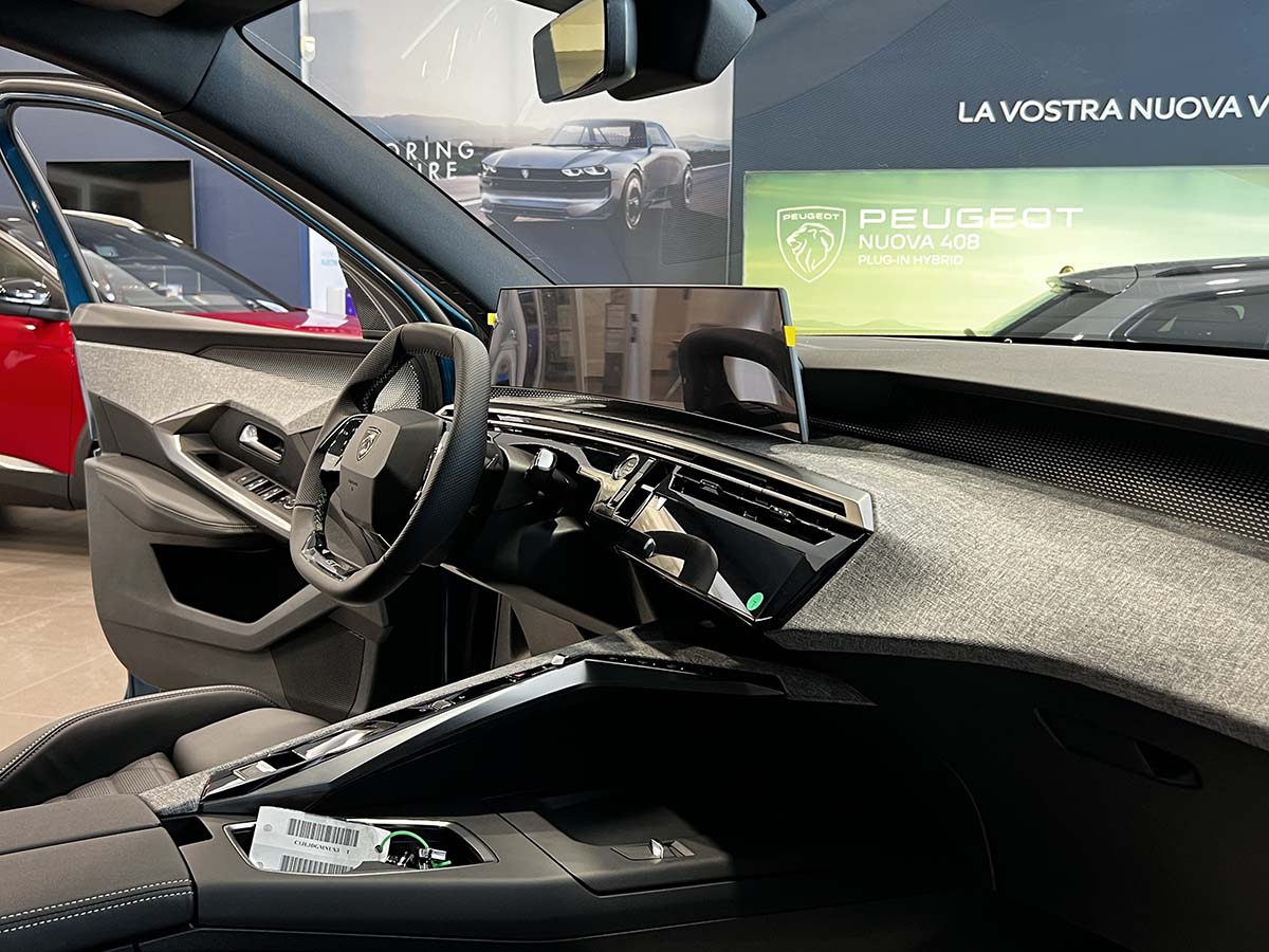 NUOVO PEUGEOT