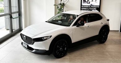 MAZDA CX copia