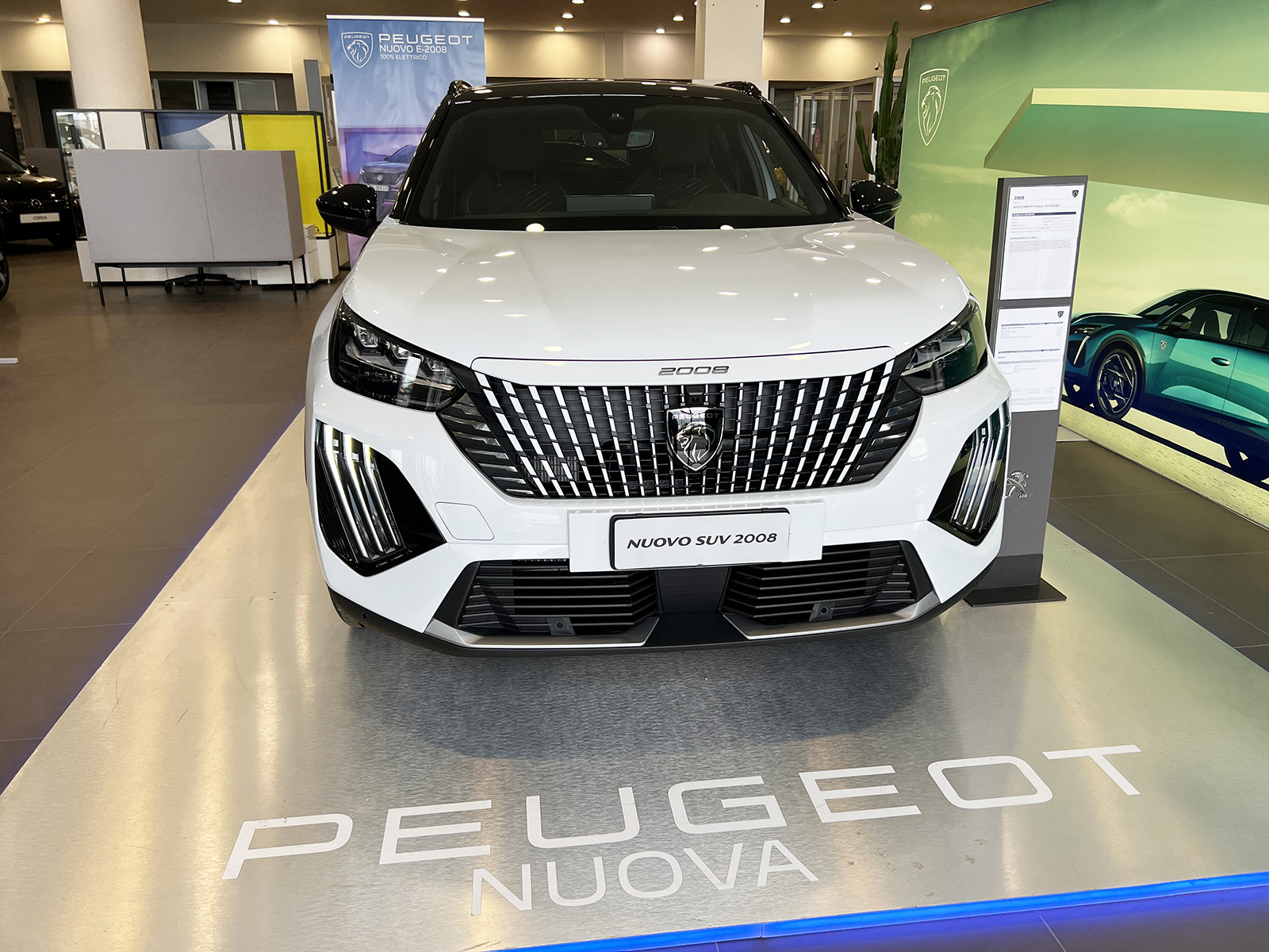 PEUGEOT