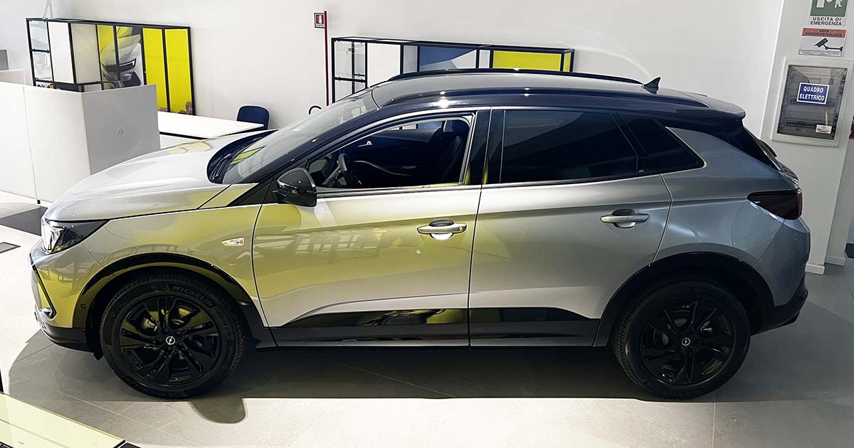 OPEL GRANDLAND