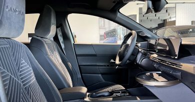 Nuova Lancia Ypsilon interni anteriori