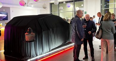 JOLLY AUTO MAZDA E L'AURA NOVEMBRE