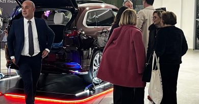 JOLLY AUTO MAZDA E L'AURA NOVEMBRE