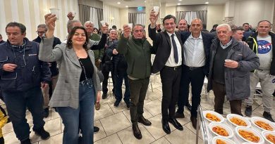 Torrice brindisi fine anno () copia