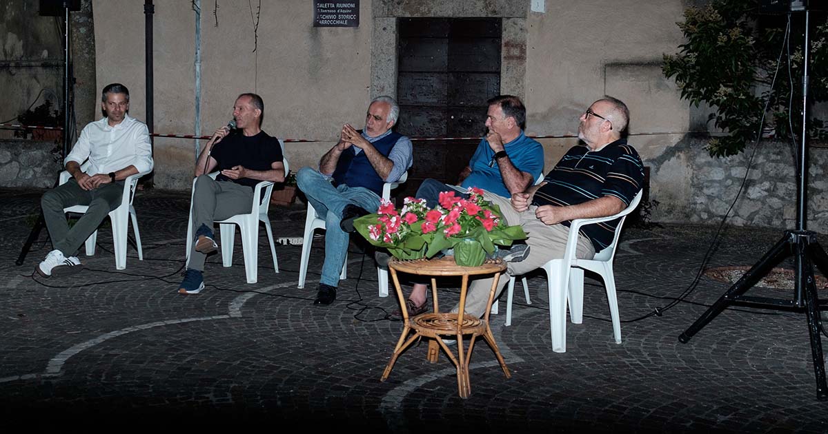 ROCCASECCA “CHIGLIE DE NCOPPA I CHIGLIE D’ATTERA” SUCCESSO PER LA PRESENTAZIONE DEL LIBRO DI POMPEO DI FAZIO copia