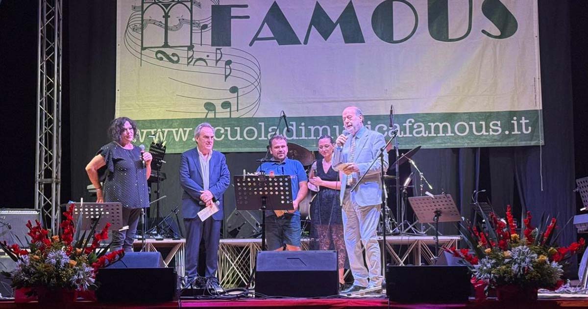 SCUOLA DI MUSICA FAMOUS ARCE