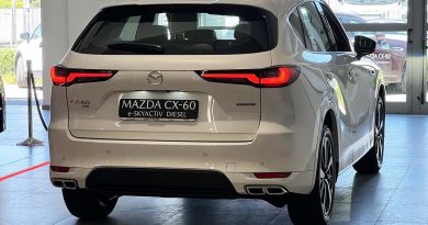 Mazda CX white