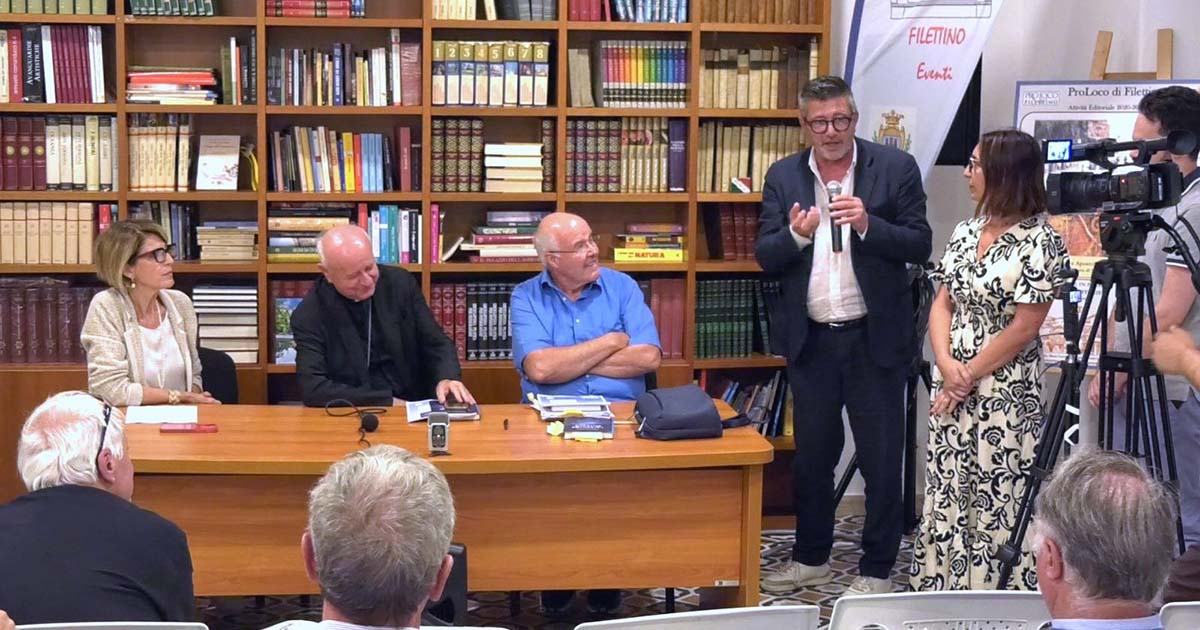 Monsignor Vincenzo Paglia interviene al convegno sull’intelligenza artificiale a Filettino