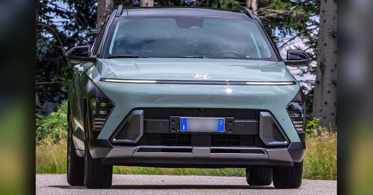 Hyundai KONA copia