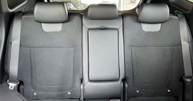 Hyundai Tucson N divano posteriore vista frontale