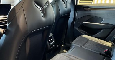 L’impianto audio di Cupra Terramar Sennheise a altoparlanti offre un suono immersivo con tecnologia AMBEO Concerto