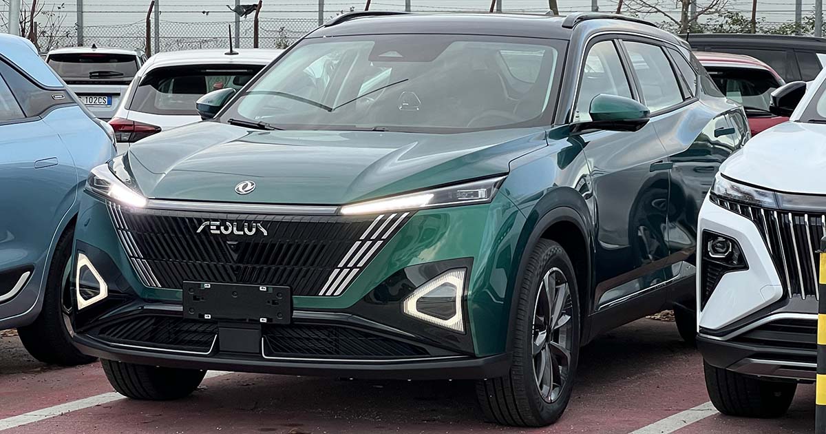 Dongfeng Mage, SUV compatto disponibile in versione ibrida e termica