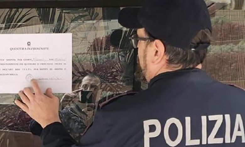 POLIZIA CHIUDE LOCALE