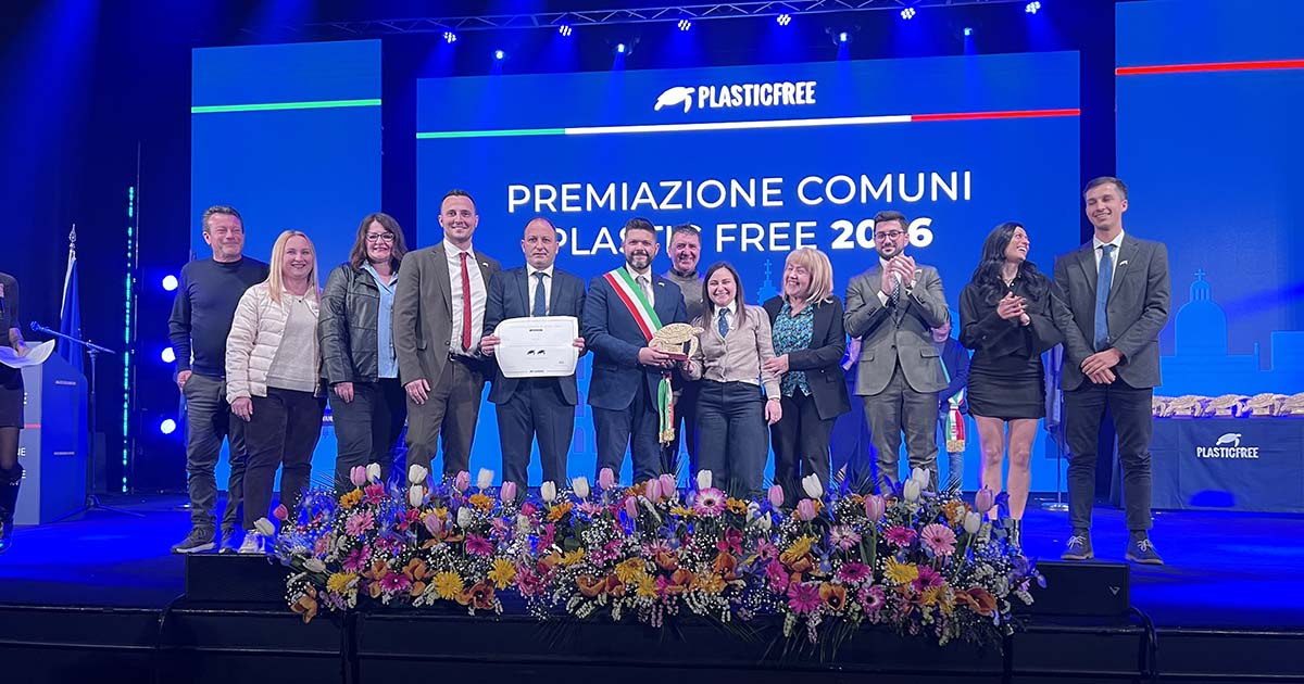premiato comune di pofi plastic free () copia