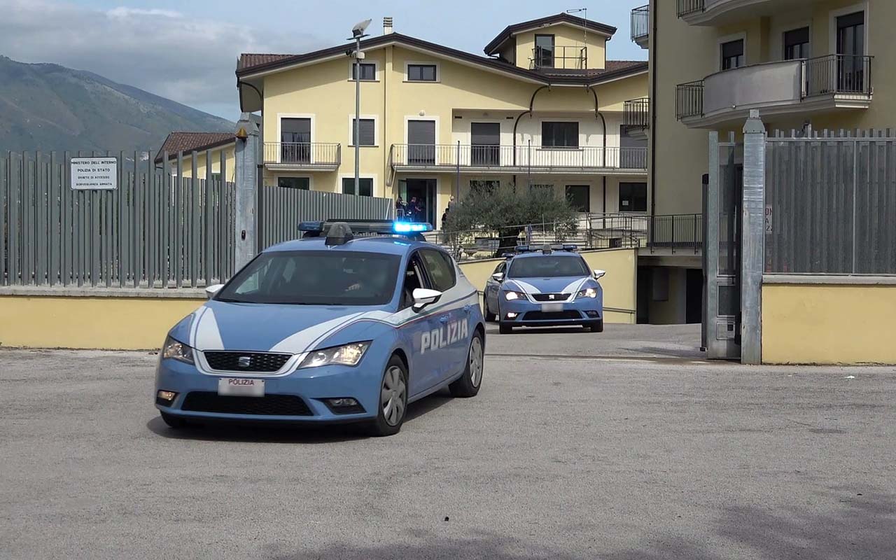 Polizia Cassino copia
