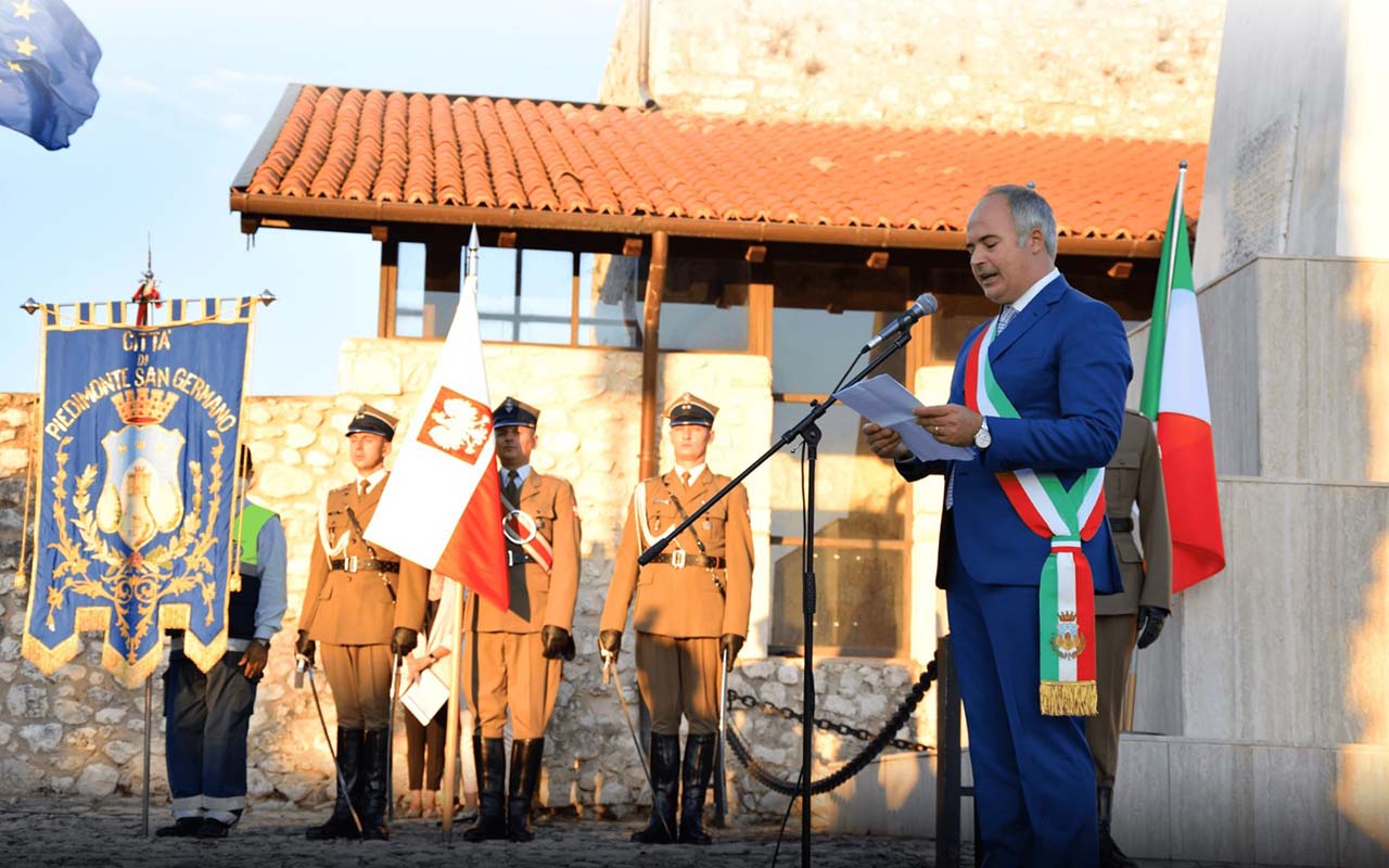 Sindaco Gioacchino Ferdinandi copia