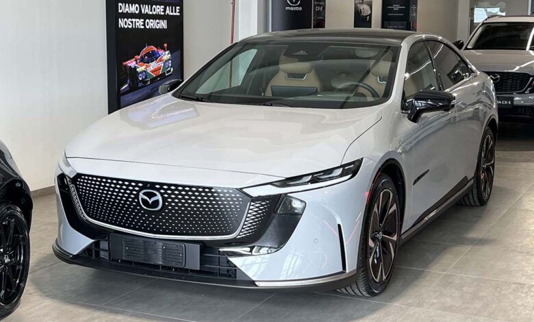 Mazda e