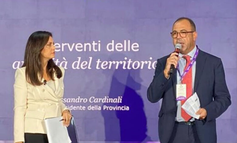 Cardinali Sanofi () copia