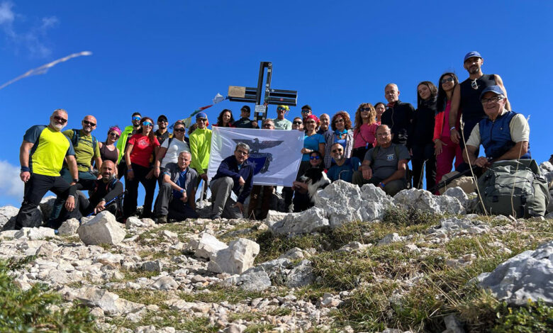 Foto setembre gruppo Crepacuore copia