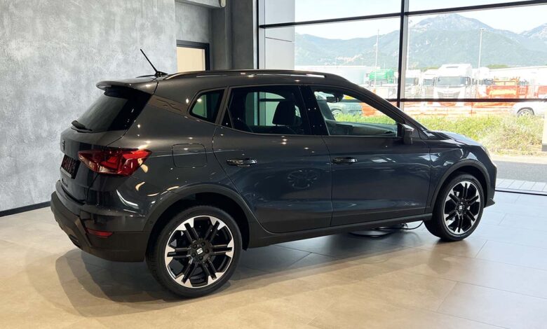 Seat Arona