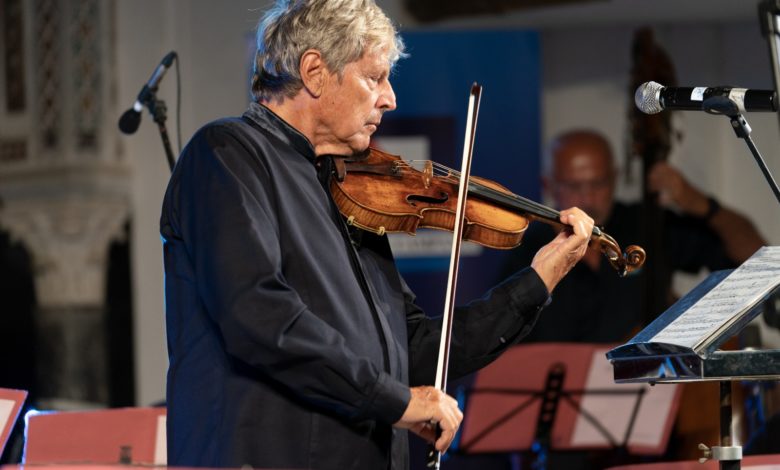 Anagni FROSINONE – Riconoscenti al violinista Uto Ughi Uto Ughi