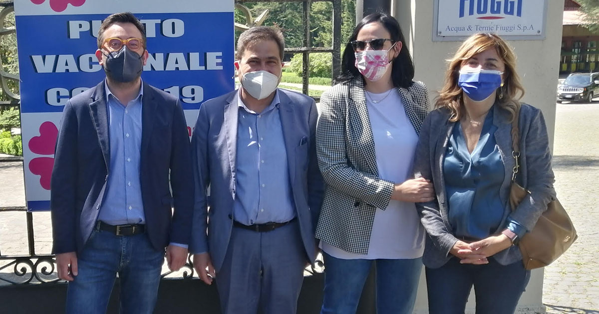 Frosinone Battisti inaugura l’hub vaccinale di Fiuggi con Ass. D’Amato, Dg Asl D’Alessandro e Buschini Sara