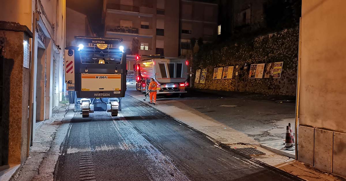 Anagni ANAGNI – Completato il nuovo manto stradale in Via Piscina e Via della Sanità Anagni asfalto