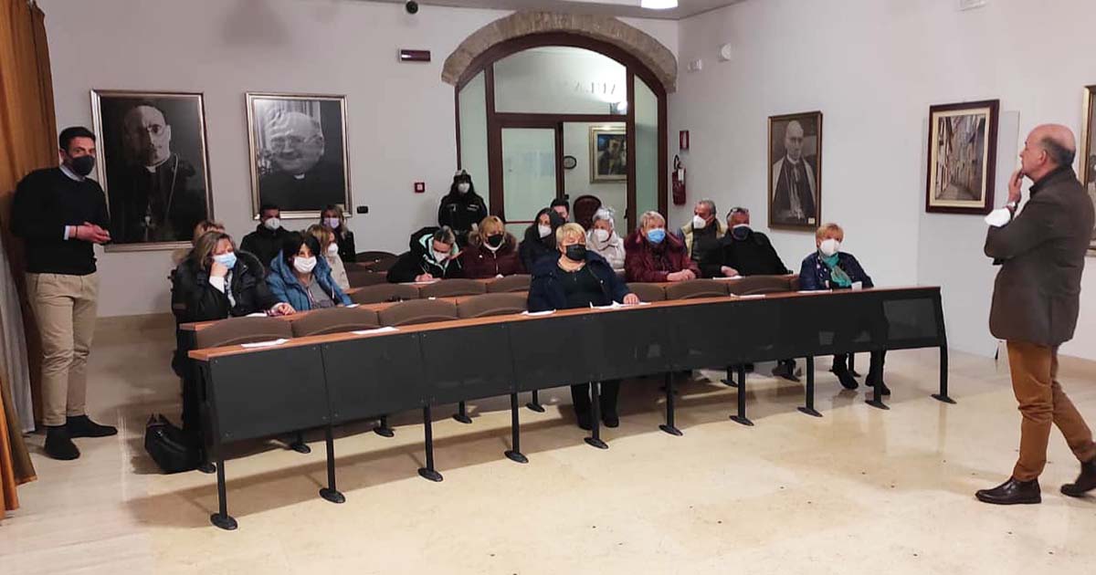 Alatri Alatri: il Sindaco e l’Amministrazione Comunale incontrano la comunità ucraina residente in città Comunita ucraina Alatri