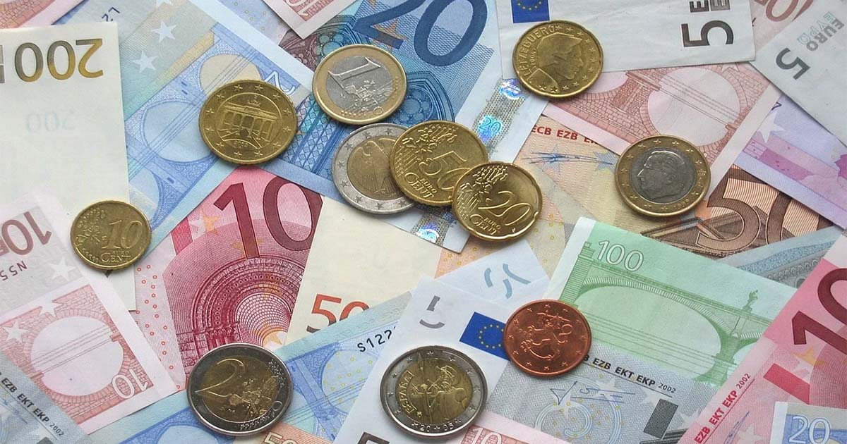 Regione Lazio: approvate nuove misure fiscali. Sconto 5% per chi paga il bollo auto in tempo soldi euro