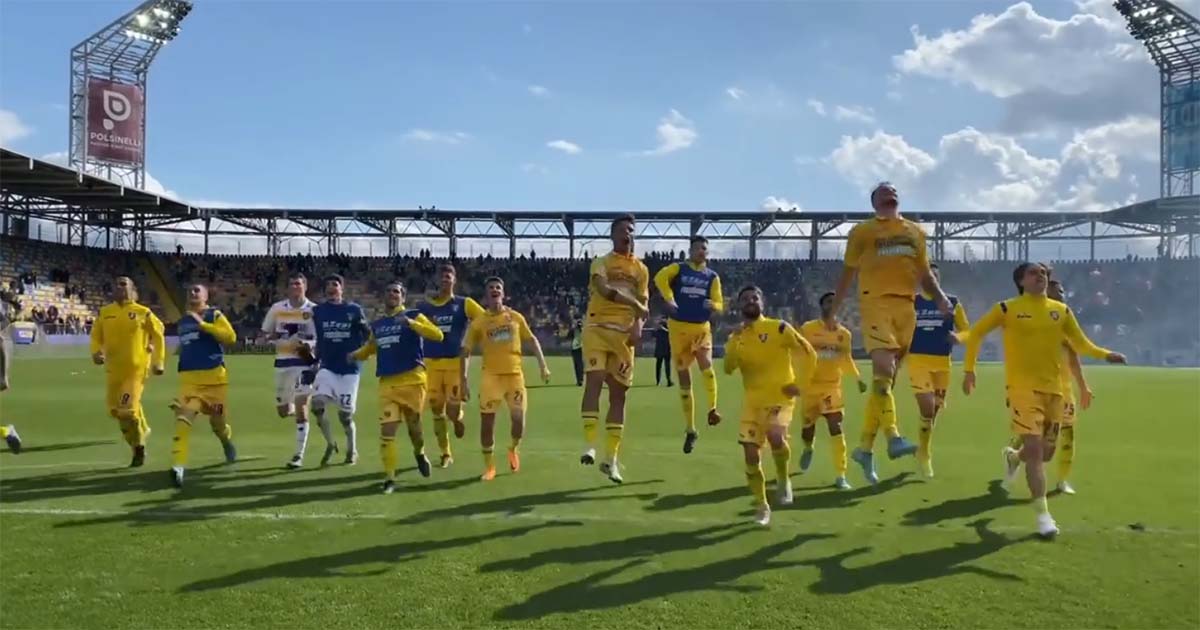 Frosinone Calcio: il Frosinone cala un magnifico poker e annienta il quotato Monza Frosinone Calcio