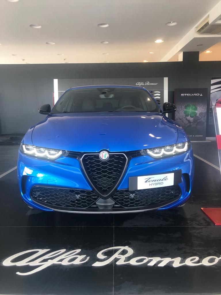 Alfa Romeo Nuova Alfa Romeo Tonale è arrivata in showroom da Jolly Auto. Le foto