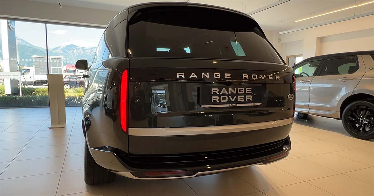 Frosinone Fino al 31 Luglio 2022: Nuova Range Rover tua con promo Leasing JUMP+
