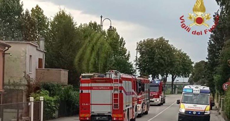 Esplosione in abitazione: un morto e un ferito grave