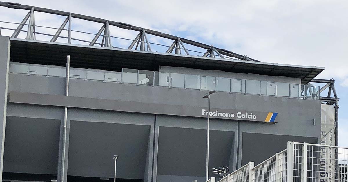 Frosinone Frosinone Calcio: via alla vendita dei biglietti per l’esordio in casa con il Brescia. Curve 5 euro, tribuna est 10 Stadio Stirpe