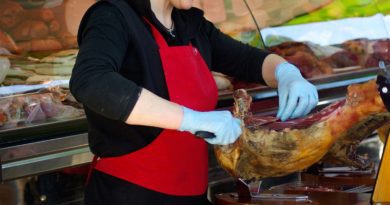 Ferentino Ferentino: cercansi n.2 addetti al banco per supermercato