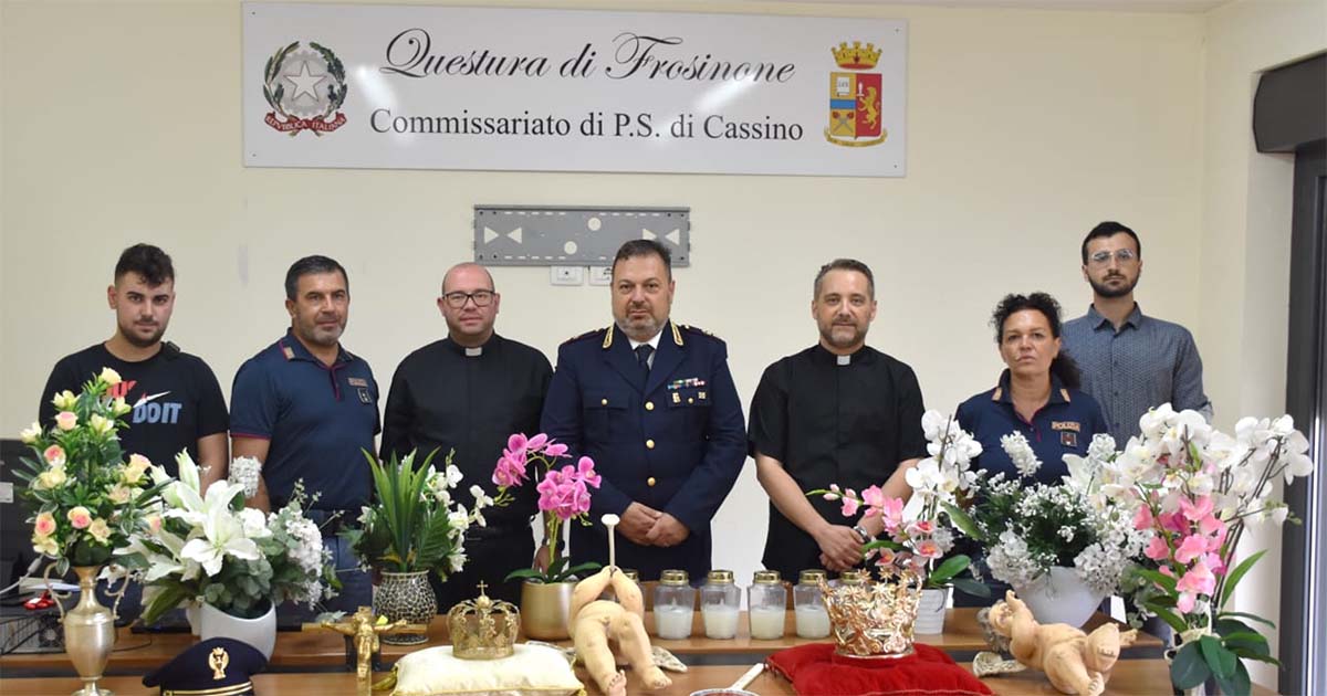 Cassino Cassino: la Polizia riconsegna gli oggetti sacri trafugati nei giorni scorsi da due chiese cittadine