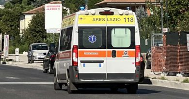 Grave incidente stradale: un ferito elitrasportato a Roma AMBULANZA