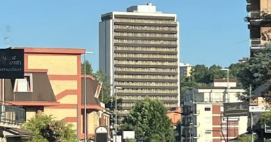 Frosinone Frosinone – Parte “Non è fidarsi è meglio” FROSINONE