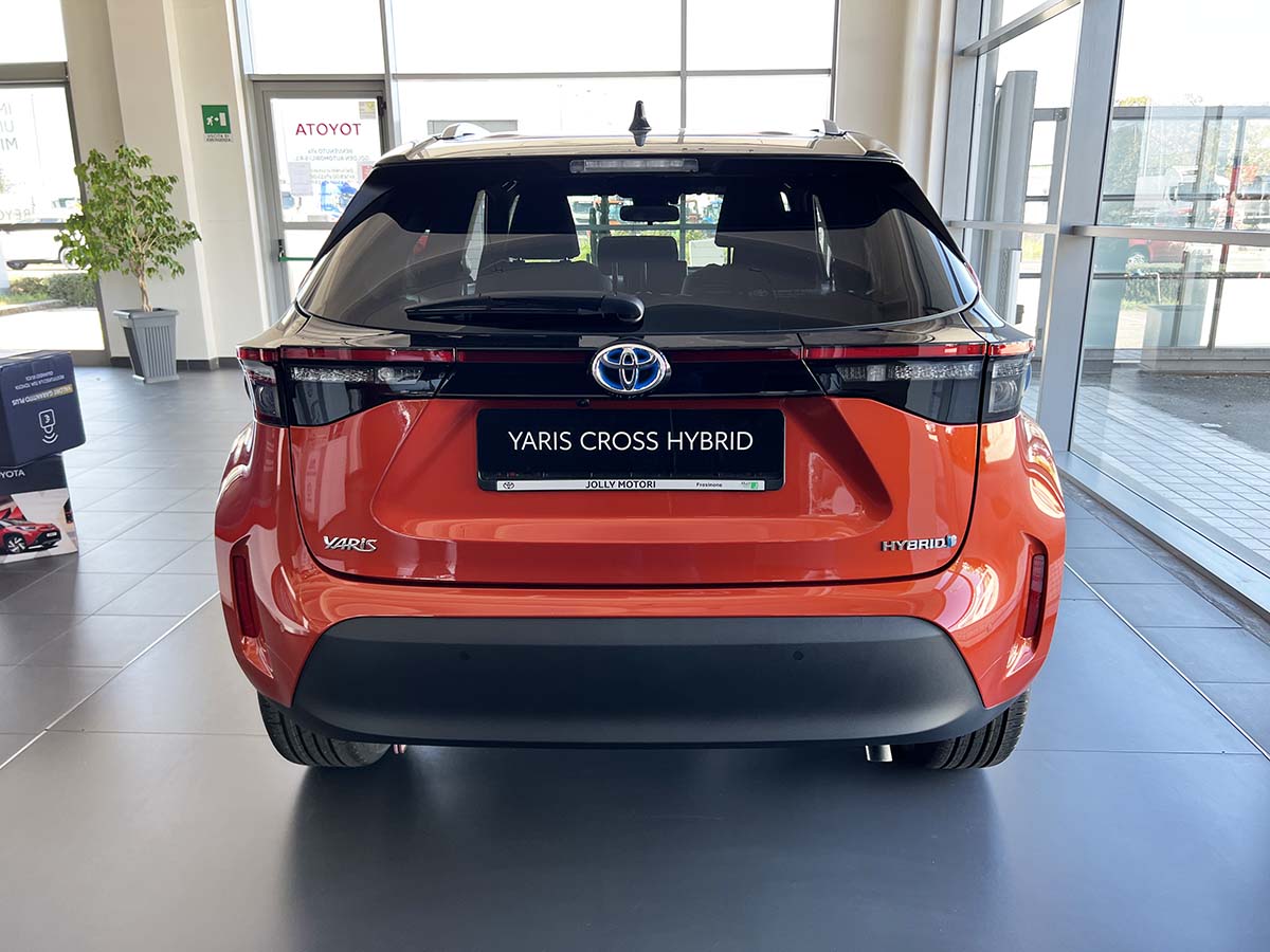 Toyota Yaris Cross Toyota Yaris Cross Hybrid: fino al 30 Novembre 2022 tua da 179 € al mese TOYOTA YARIS CROSS